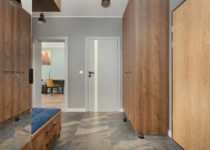 Apartmán Stylish For 6 With Balcony Near The Main Square By Renters Vratislav