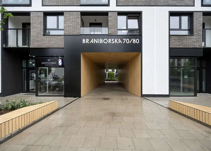 Stylish For 6 With Balcony Near The Main Square By Renters * ヴロツワフ