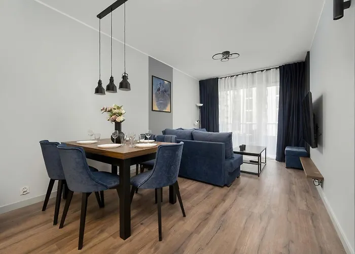 Stylish For 6 With Balcony Near The Main Square By Renters アパート ヴロツワフ